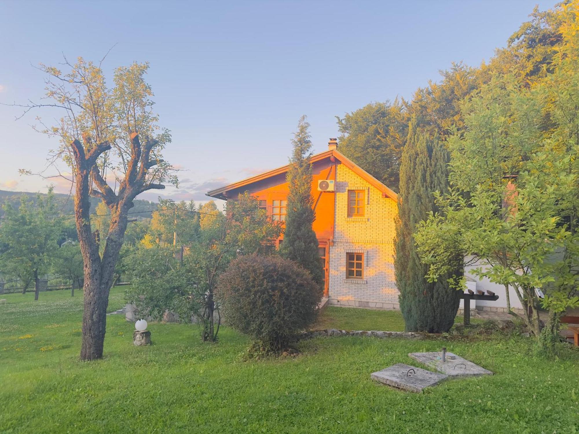Villa Ema サラエヴォ エクステリア 写真